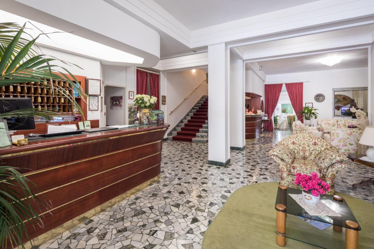 Hotel Astor Victoria Forte dei Marmi Eksteriør bilde